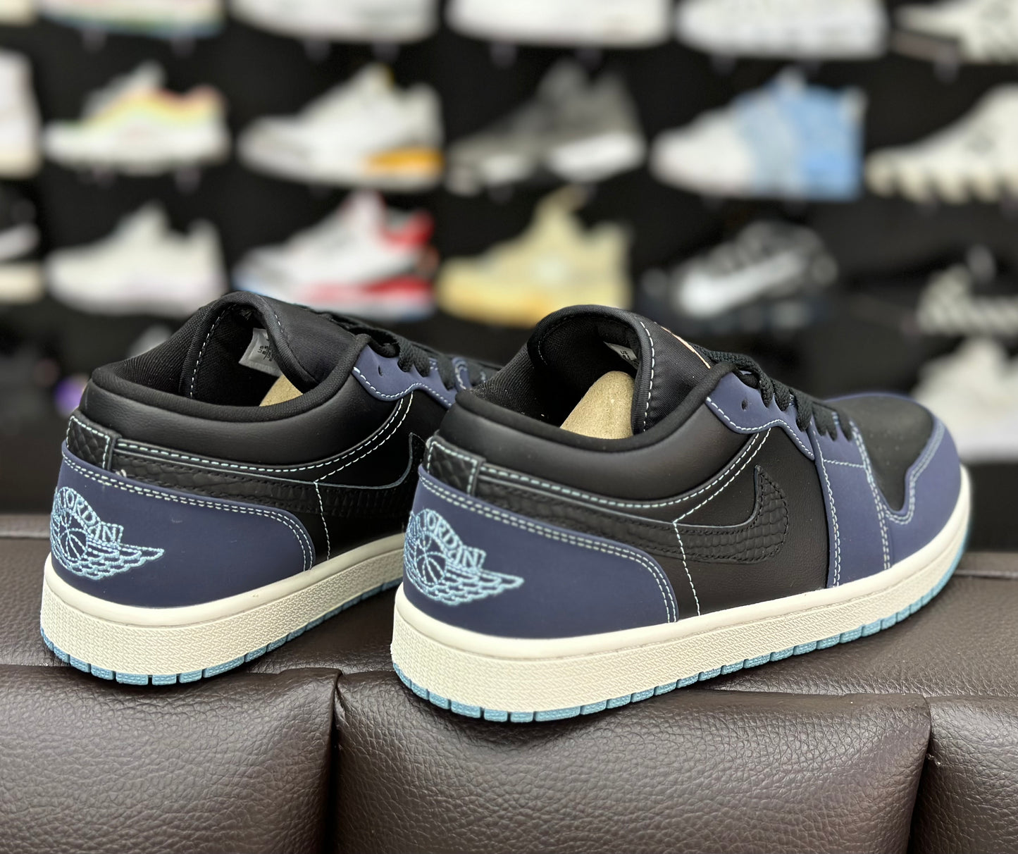 Jordan 1 Low Azul Paloma Cocodrilo