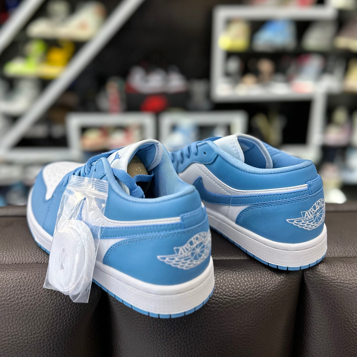 Jordan 1 Low Unc