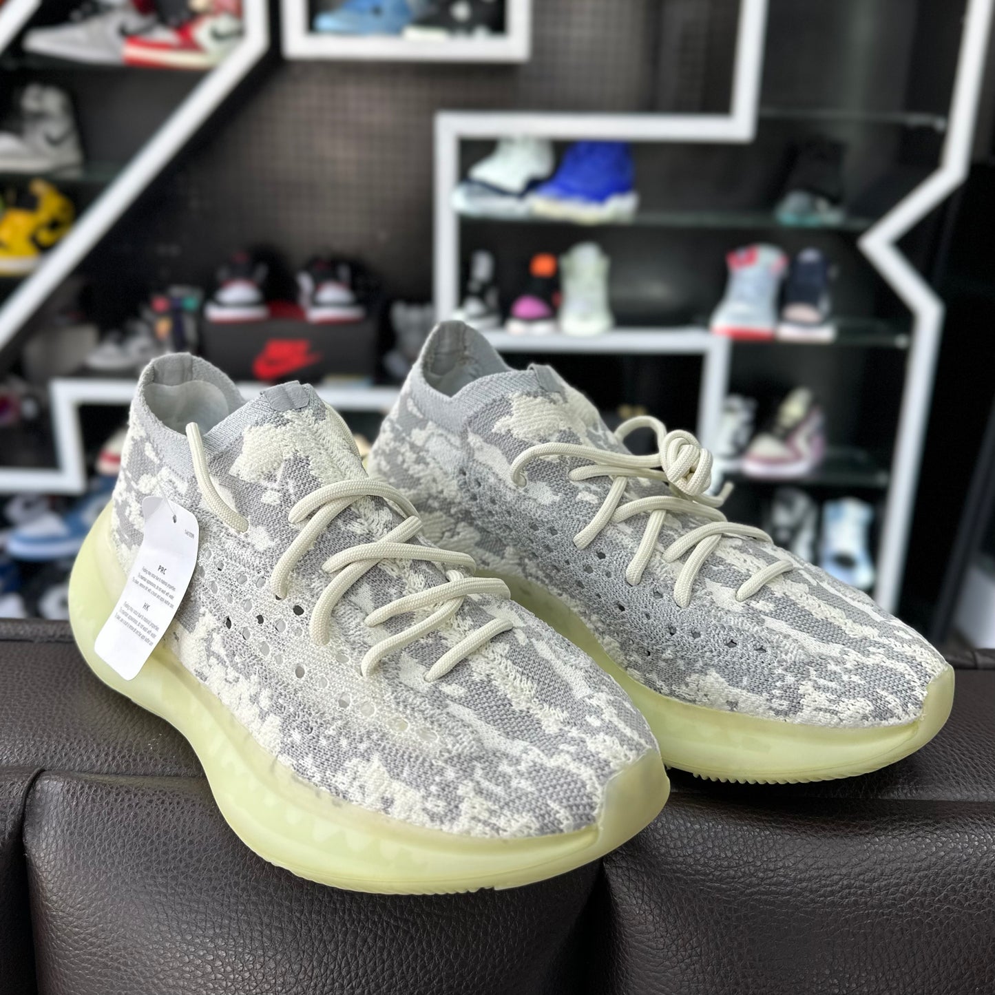 YEEZY BOOST 380 Alien