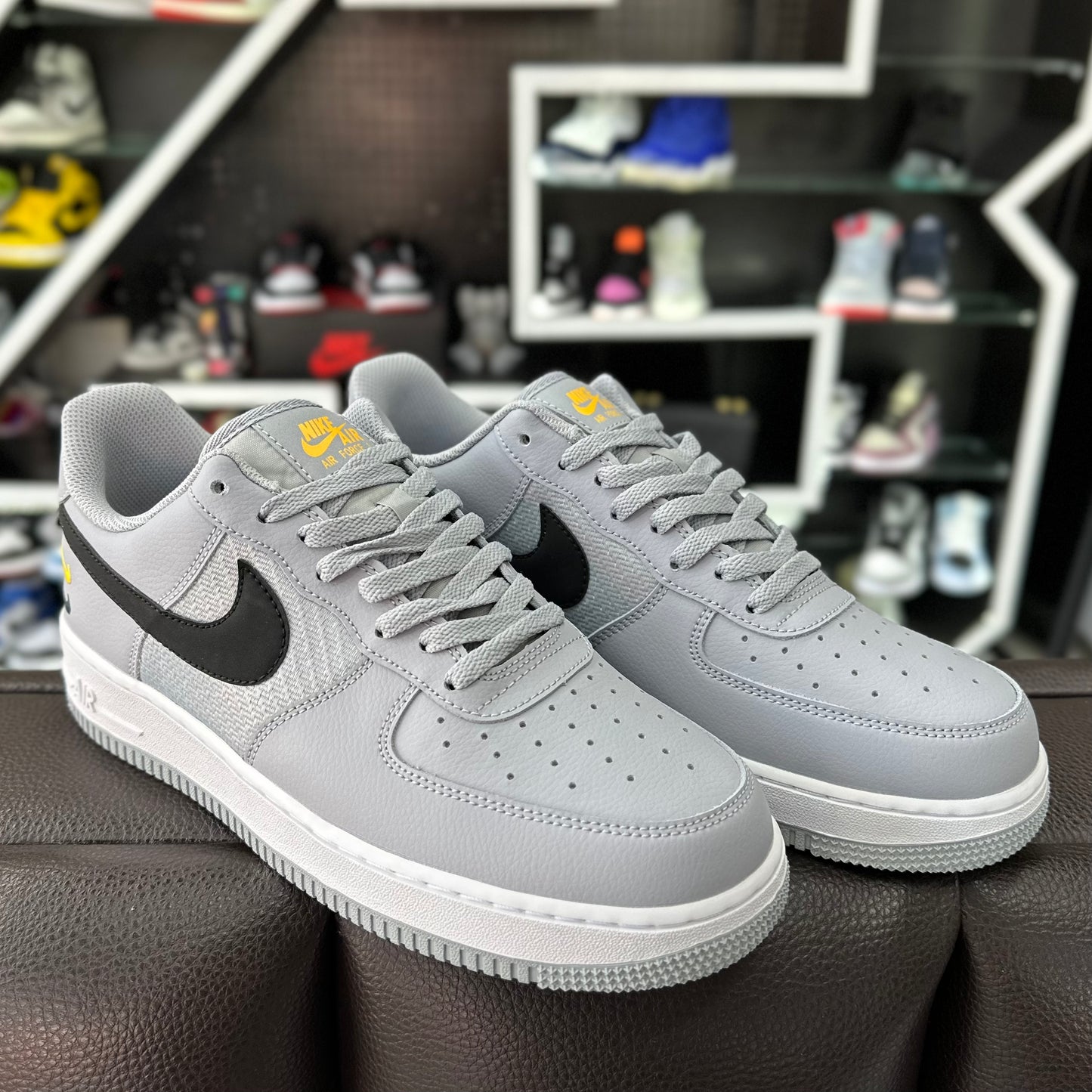 AF1 Low Gris/Amarillo