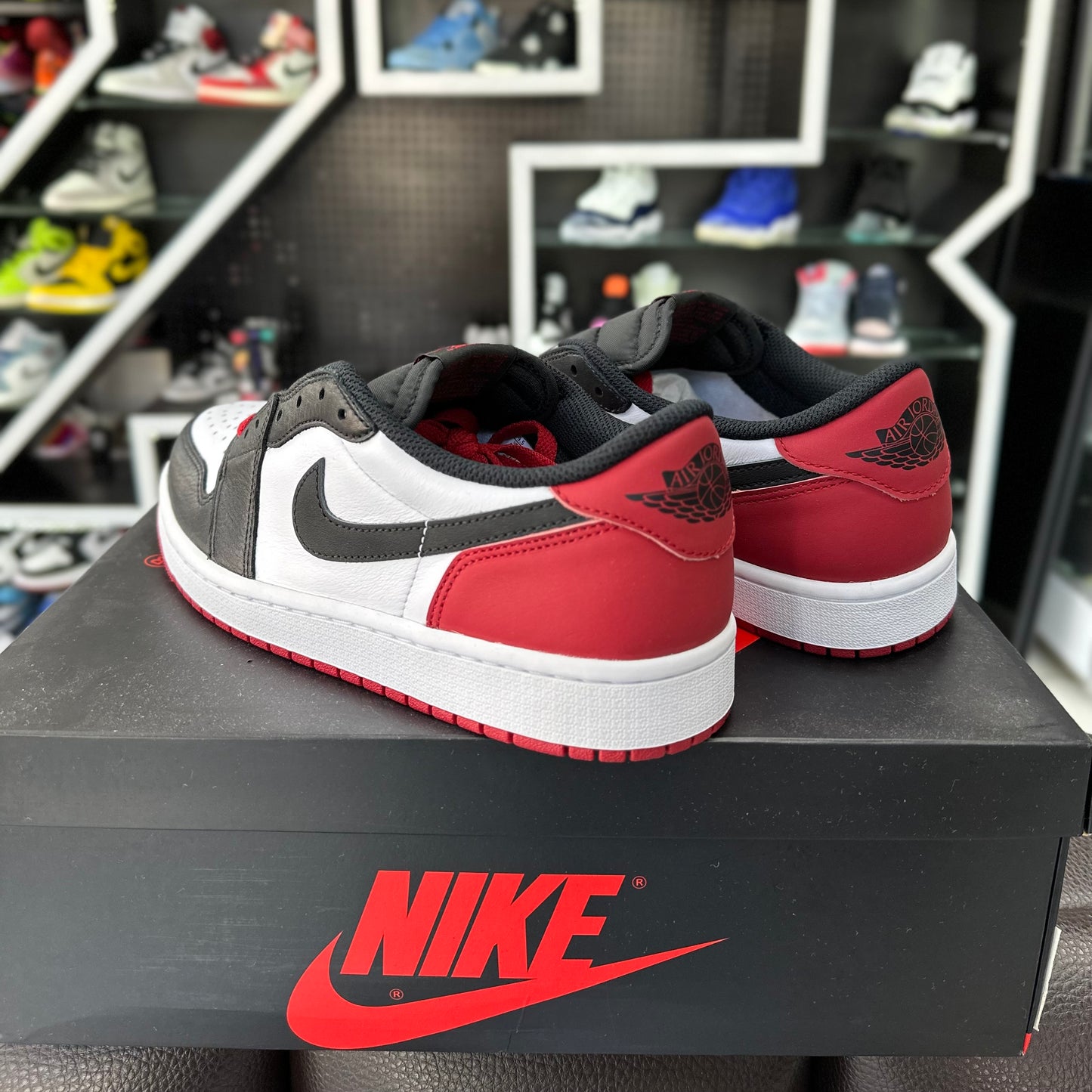 Jordan 1 Low Black Toe