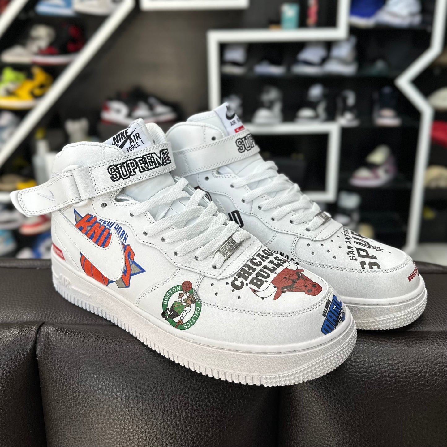 AF1 Mid Supreme Blanco